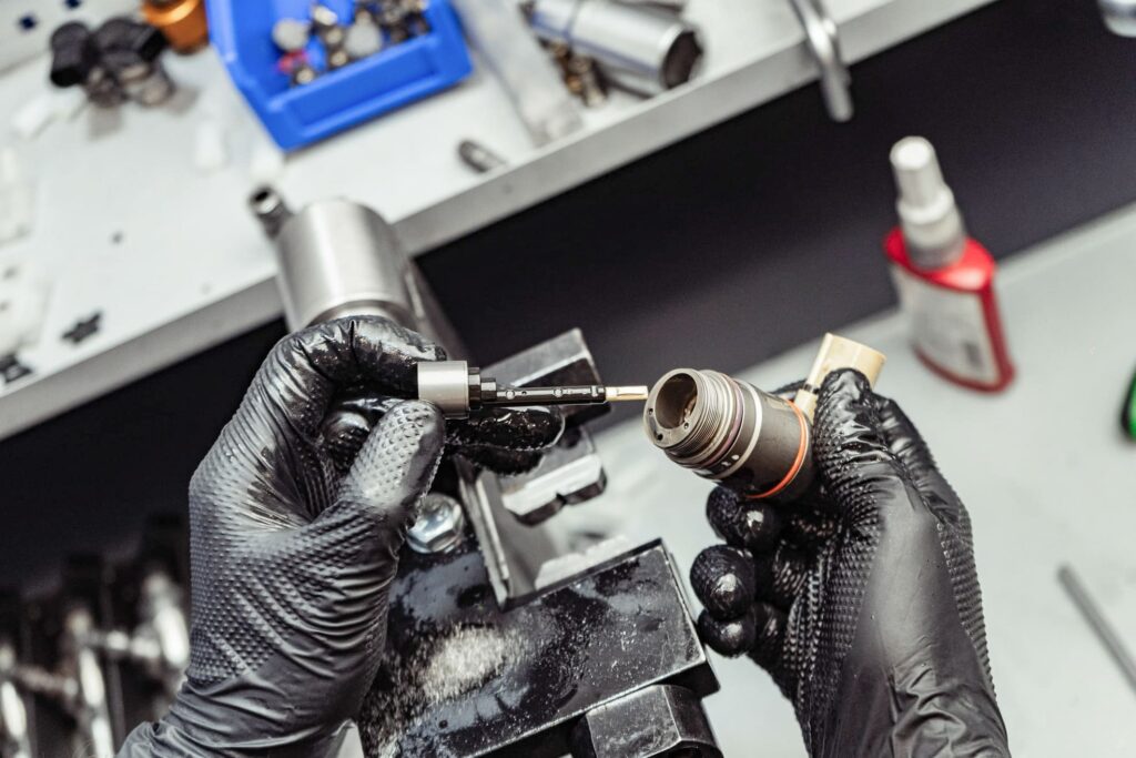 einspritzduese-diagnose-reparatur-daf-105-106-10.jpg