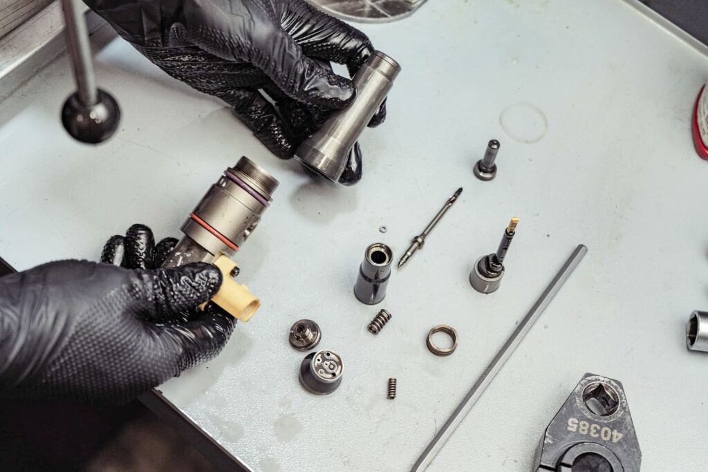 einspritzduese-diagnose-reparatur-daf-105-106-11.jpg